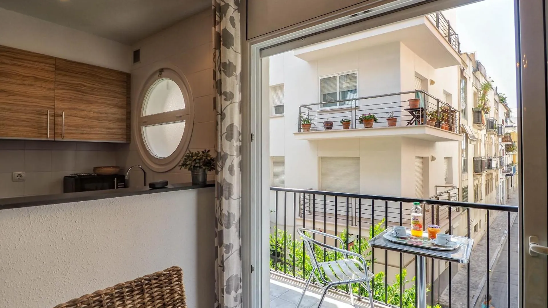 Zafiro Apartment By Hello Homes Sitges
