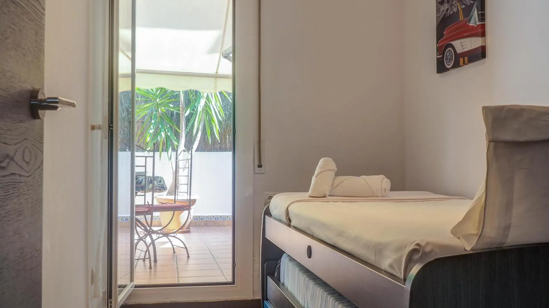 Zafiro Apartment By Hello Homes Sitges 0*,