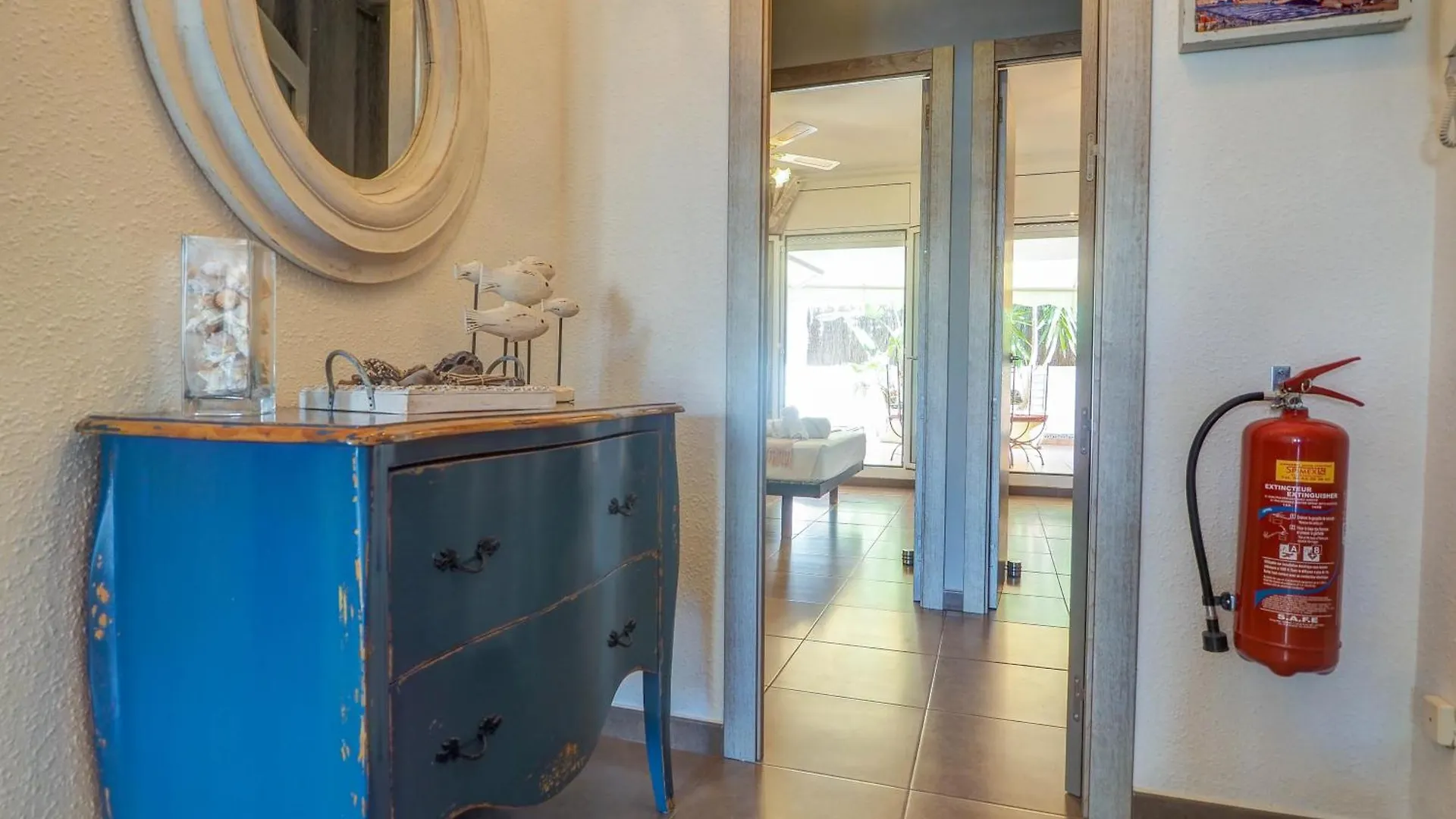 Zafiro Apartment By Hello Homes Sitges