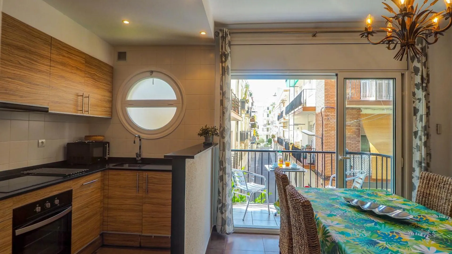 Zafiro Apartment By Hello Homes Sitges